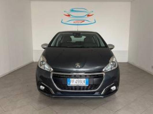usato PEUGEOT 208