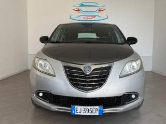 usato LANCIA Ypsilon