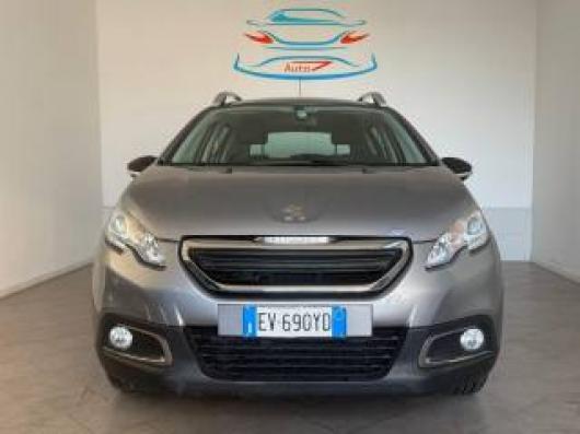 usato PEUGEOT 2008