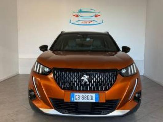 usato PEUGEOT 2008