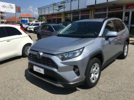 usato TOYOTA RAV 4 MY23