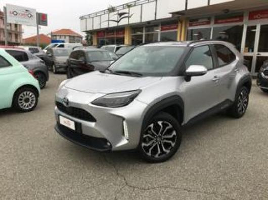 usato TOYOTA Yaris Cross