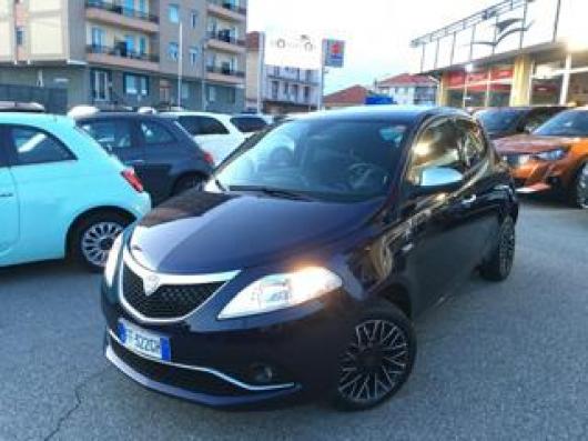 usato LANCIA Ypsilon