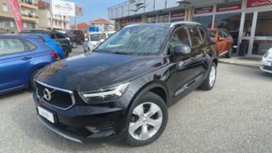 usato VOLVO XC40