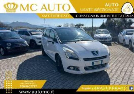 usato PEUGEOT 5008