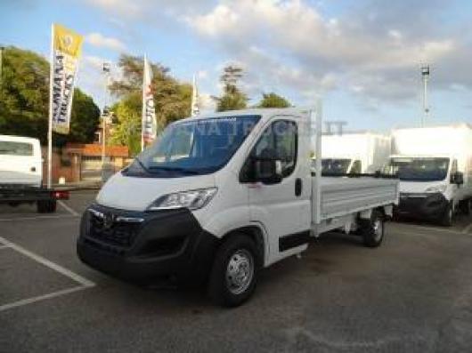 nuovo OPEL Movano