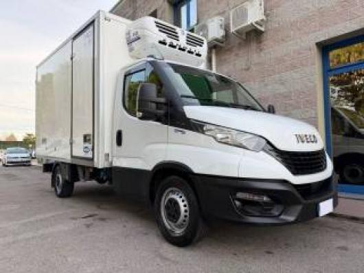 usato IVECO Daily
