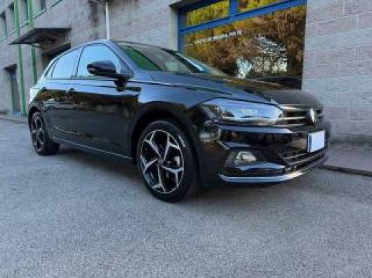 usato VOLKSWAGEN Polo