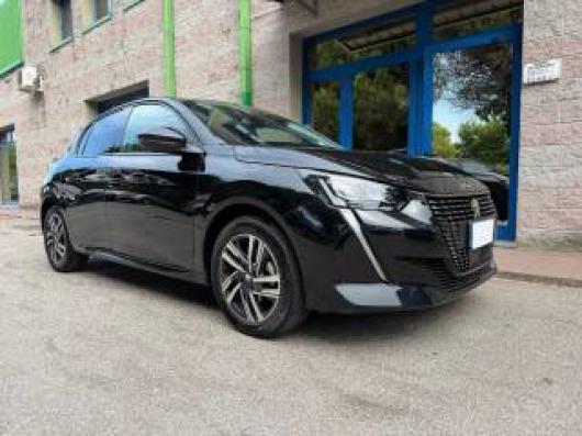 usato PEUGEOT 208