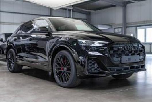 nuovo AUDI Q8