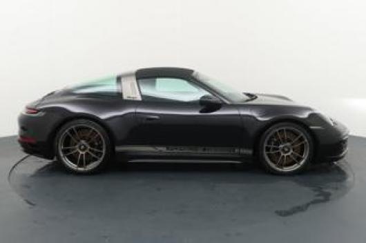 nuovo PORSCHE 911