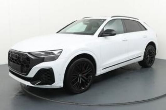 usato AUDI Q8
