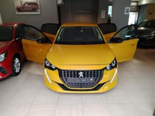 usato PEUGEOT 208
