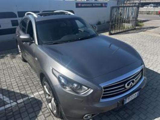 QX70