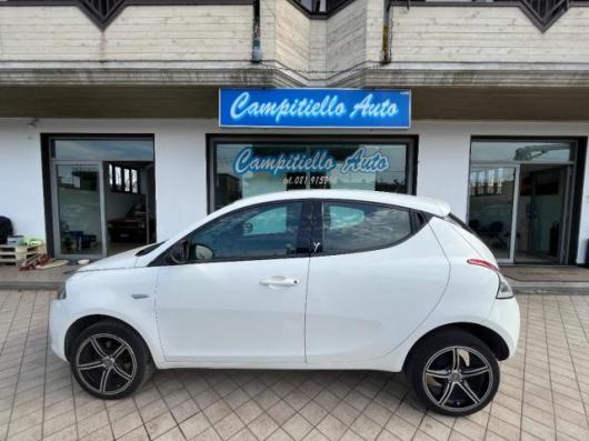 usato LANCIA Ypsilon