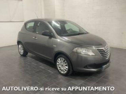 usato LANCIA Ypsilon