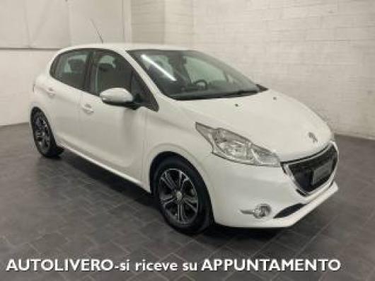 usato PEUGEOT 208