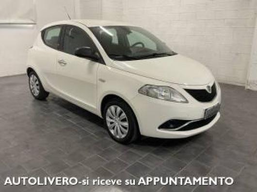 usato LANCIA Ypsilon