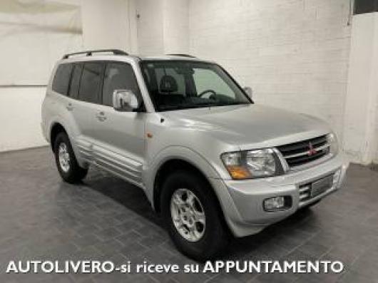 usato MITSUBISHI Pajero
