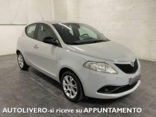 usato LANCIA Ypsilon