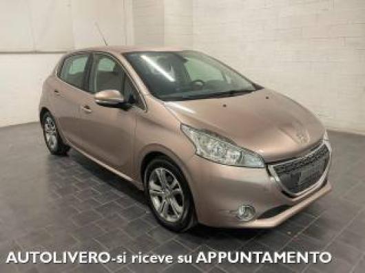 usato PEUGEOT 208
