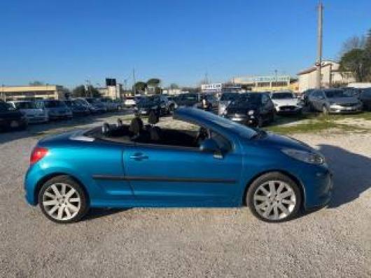 usato PEUGEOT 207