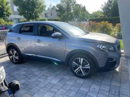 usato PEUGEOT 3008