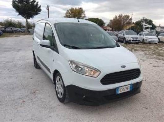 usato FORD Tourneo Courier