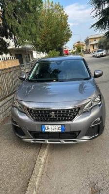 usato PEUGEOT 3008