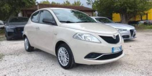usato LANCIA Ypsilon