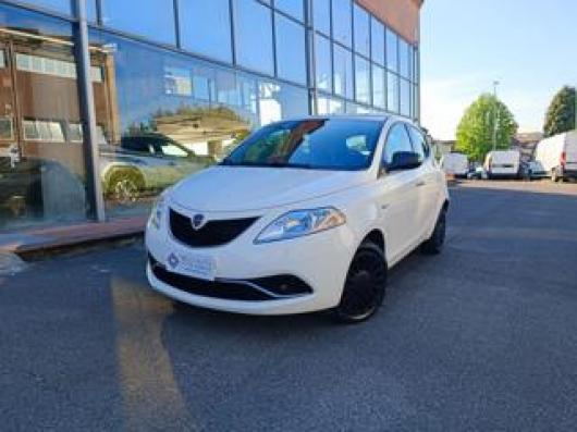 usato LANCIA Ypsilon