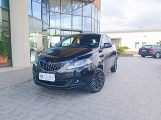 usato LANCIA Ypsilon