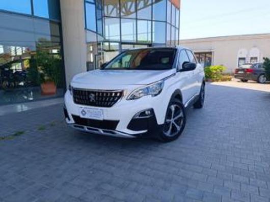 usato PEUGEOT 3008