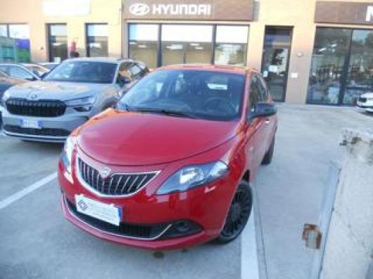 usato LANCIA Ypsilon