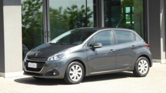 usato PEUGEOT 208