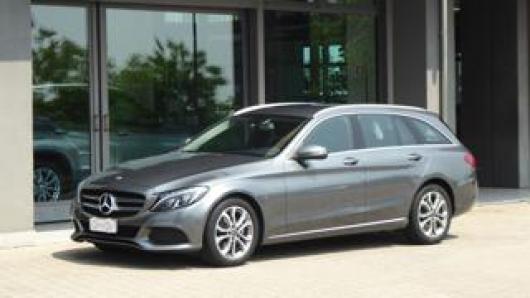 usato MERCEDES C 220