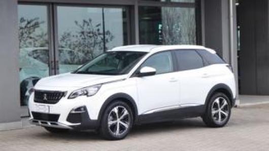 usato PEUGEOT 3008