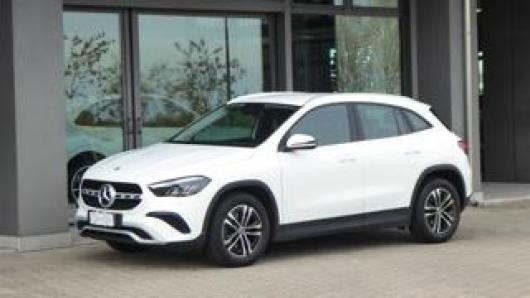 usato MERCEDES GLA 180