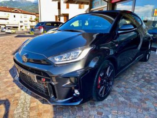 Yaris