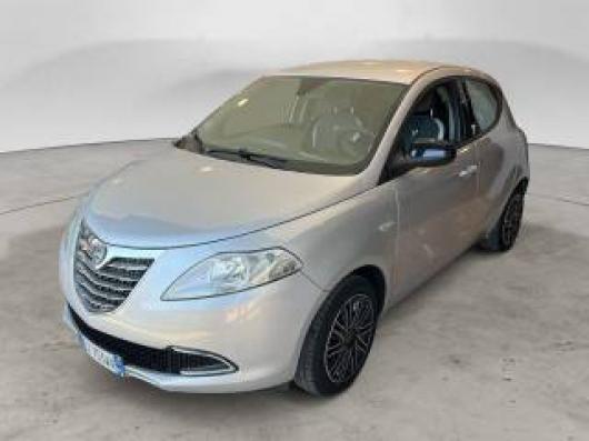 usato LANCIA Ypsilon