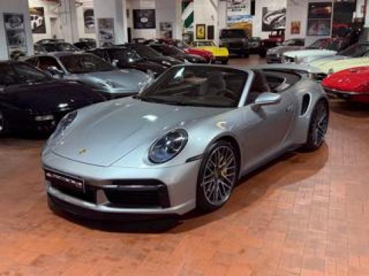 992