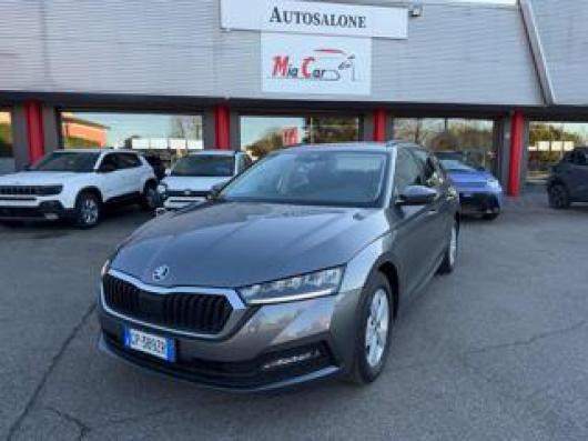 usato SKODA Octavia
