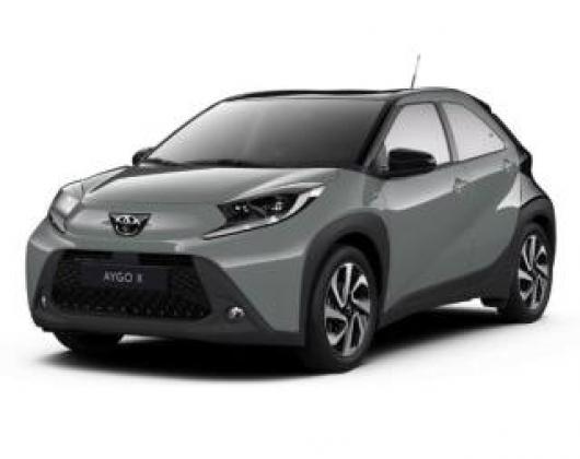 usato TOYOTA Aygo X