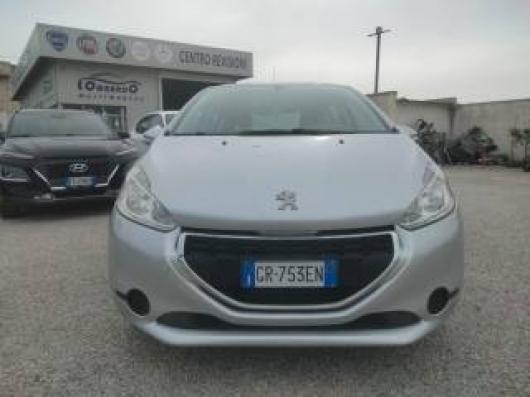 usato PEUGEOT 208