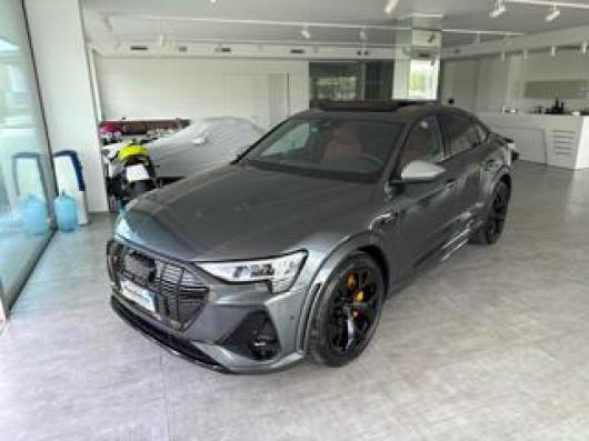usato AUDI e tron