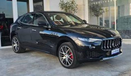 usato MASERATI Levante
