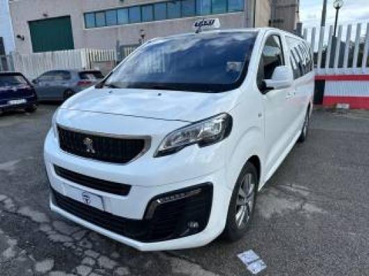 usato PEUGEOT Traveller