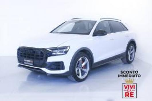 usato AUDI Q8