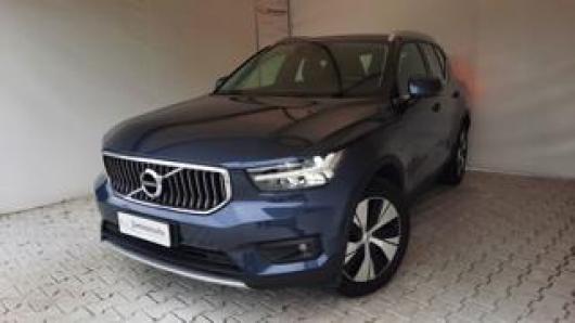 usato VOLVO XC40
