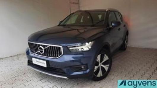 usato VOLVO XC40